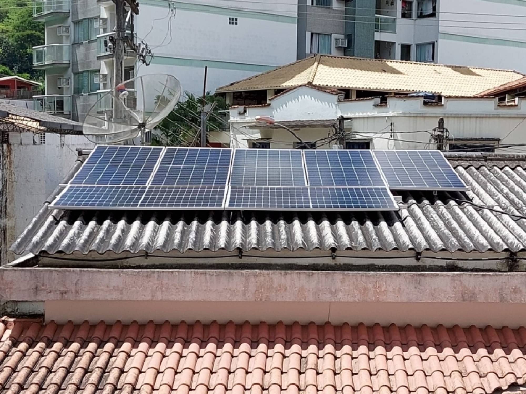 INSTALAÇÃO DE ENERGIA SOLAR FOTOVOLTAICA